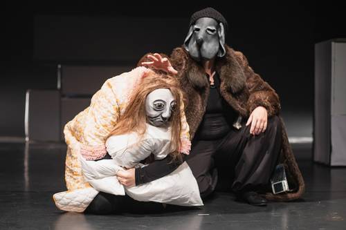 Szenenfoto Der schwarze Hund Foto Julia Fenske 1,4 MB