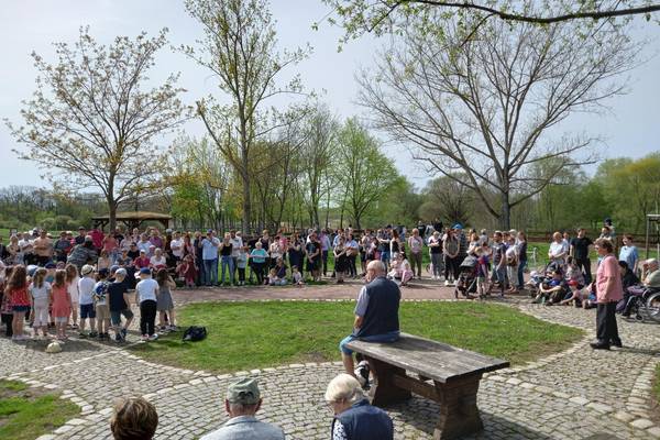 Begrüßung am Picknickgarten © Pressestelle begr ung der tierpaten